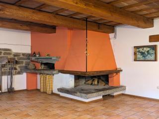 Exclusive Holiday Villa with Private Pool between Marche and Umbria - 2