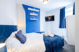 Liverpool Dockside House with free Parking - 4