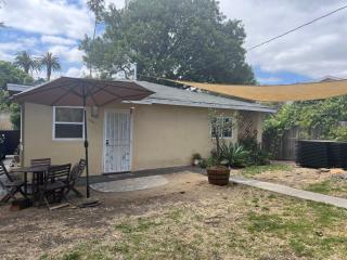 Inglewood Oasis Casita - 8