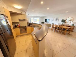 Jubilee Apartment 06 - 9