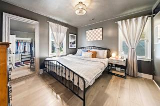 Charming 3BR Home w Spacious Backyard - 6