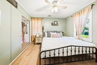 Charming 3BR Home w Spacious Backyard - 1