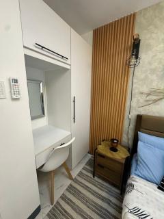Luxury Two Bedroom Unit - 8