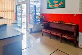RedDoorz near Sam Ratulangi Manado - 4
