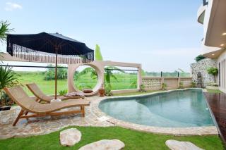 3BR Tumbak Bayuh with balcony bath & stunning view - 0