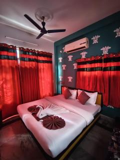 Hotel Lotus - 1