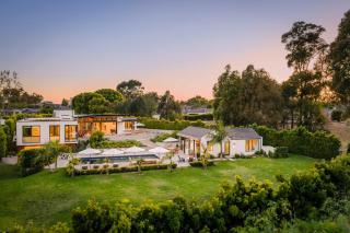 The Dume Estate by Stay Awhile Villas - 4