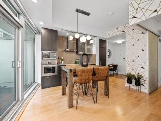 Aqualina Suites - Downtown Toronto, Opposite Scotiabank Arena, CN Tower, Rogers Centre & MTCC - 2