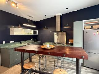 Spacious and Warm Two Bedroom Apartment - 8