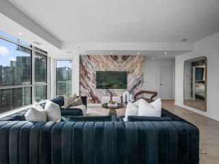 Pinnacle Skyline Suites - Toronto Entertainment District - 3