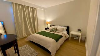 Modern Luxury Spacious 3 Bedrooms- Indoor Parking - 5