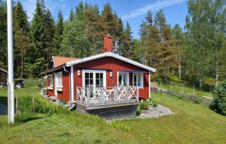 Beach Front Home In Bullaren With House Sea View - 0