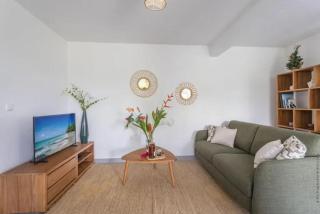 Bas de villa chaleureuse avec piscine privée - Bellefontaine - 7