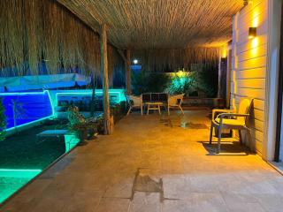 Detached Villa with a Private Pool in a Calm Area in Didim - 2