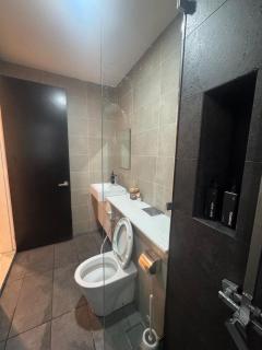 Sky88 high floor suite - 1