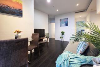 20th-Floor Urban Oasis FV - 1
