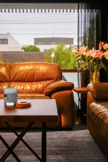 Convenient and Cozy Richmond Studio Near Cafes and MCG - 1