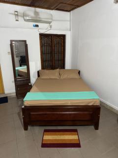 Honey guest Batticaloa - 0