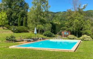Gorgeous Home In Villa Collemandina - 0