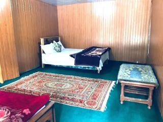 Rama lake view Hotel - 9
