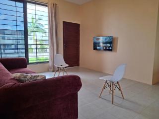 Stunning 2BR in Dar Beach, Dining, Transit Nearby apt 8 - 9