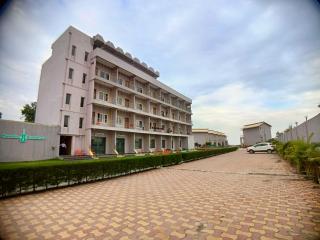 Parth King Beach Resort - 5