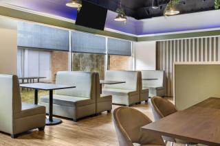 Days Inn by Wyndham Sudbury & Conference Centre - 7