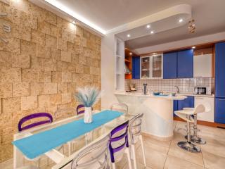 Maryblue Dreams House - 6