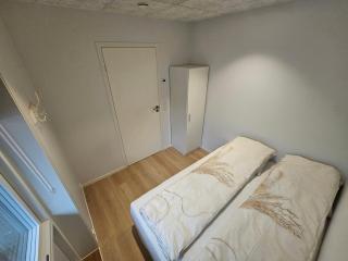 Faroe Escape 2-bedroom Cozy Apartment with Mountain Views Klaksvík Center Free Private parking - 1