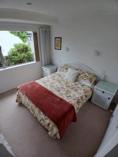 Modern Home in Central Location - 7