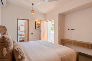 Staymaster Sea La Vie - Infinity Pool - Sea View - 7