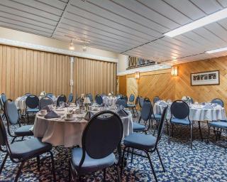 Rodeway Inn - 6