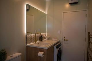 Five Peaks Luxury Lodge with Mountain View Fairlie - 1