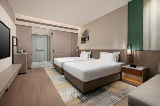 Holiday Inn Mile by IHG - 8