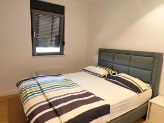 Sea View Penthouse with Rooftop Jacuzzi, Petrčane - 3