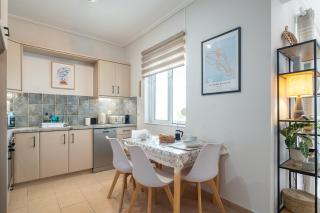 Phoebes Place At Kalamaki Court, 2 Bedroom Villa With A Shared Pool - Fully Refurbished For 2026 - 4