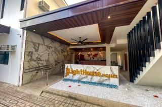 Lighthouse Point Hotel - 4