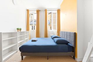 Central Paris 2-Bedroom Apartment with Netflix - 2