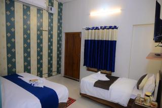 Siya Ram guest house - 3