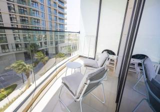 Sleek Sanctuary Modern 1-Bed near Beach by Island Properties - 7