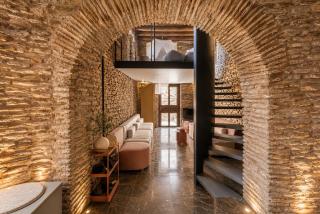 Touchstone Villa - Private Pool, Mountain Views & Luxury Architecture - 2