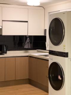 Sinchon 4Rooms 6Beds 2Bathroom Cozy Korean-Style Loft House - 4