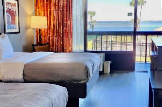 Quality Inn & Suites Gulf Breeze Bayside near Pensacola Beach - 3