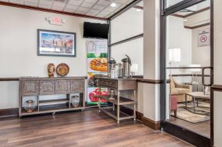 Quality Inn Suwanee I-85 - 3