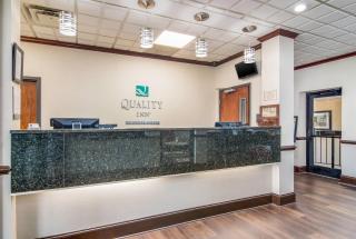 Quality Inn Suwanee I-85 - 2