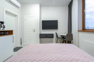 14-1 Diplomat Hall, Zhylianska 59, Kyiv centre, stunning city view, 15 kW backup power, Petrovdom Apartment - 2