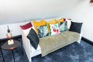 luxury apartment - Birmingham -free onsite parking - 7
