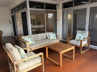 Views for Days, Absolute Waterfront Luxury, Private Jetty, Kayaks - 3