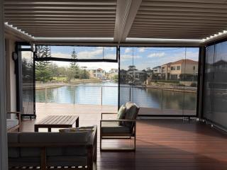 Views for Days, Absolute Waterfront Luxury, Private Jetty, Kayaks - 4