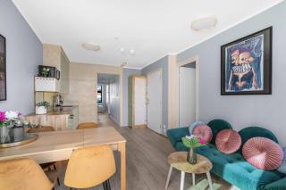 Central Oslo Flat w/ Balcony & Free Parking - 8